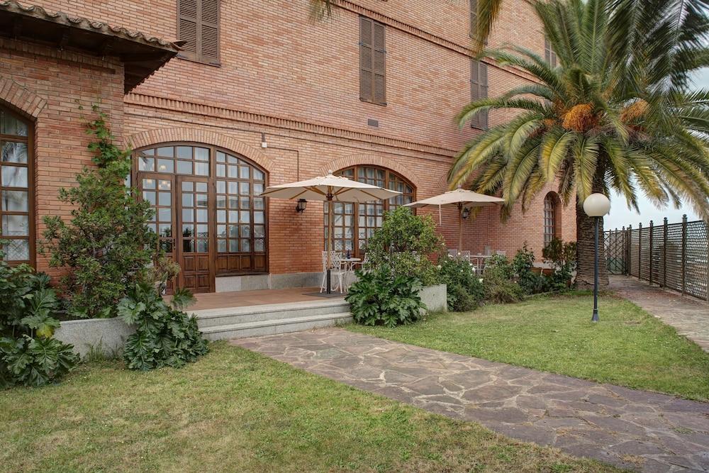 Parador De Calahorra Exteriör bild