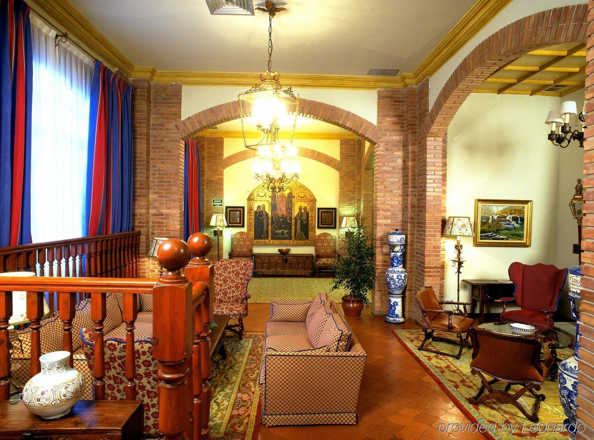 Parador De Calahorra Exteriör bild
