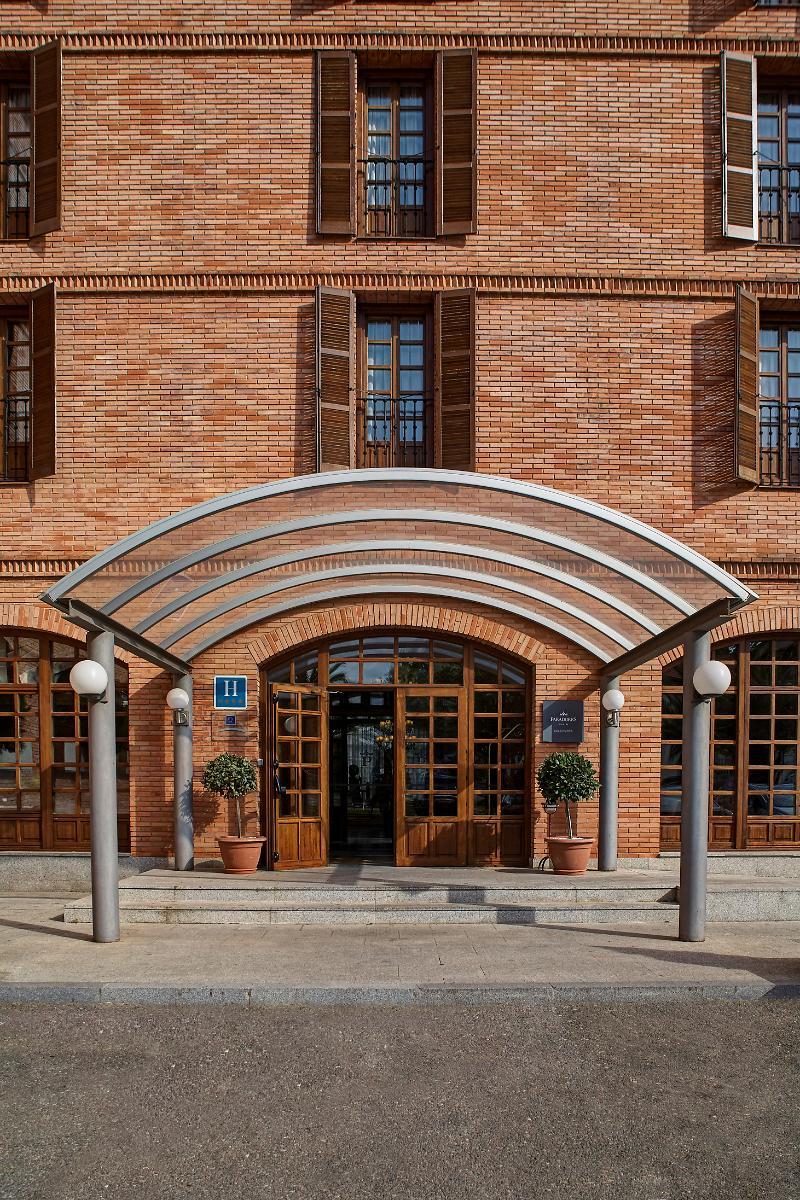 Parador De Calahorra Exteriör bild